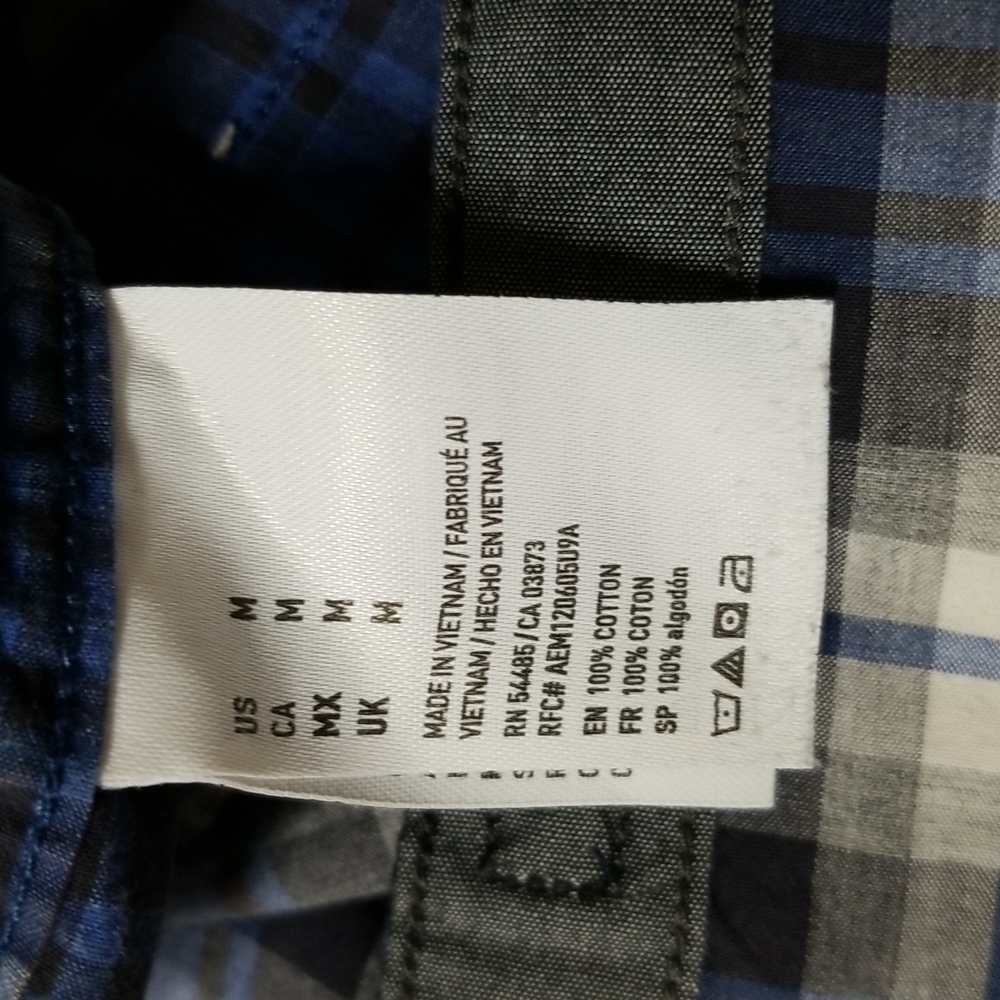 American Eagle Seriously Soft Classic Fit Long Sleeve Button Up Shirt - Picture 4 of 6
